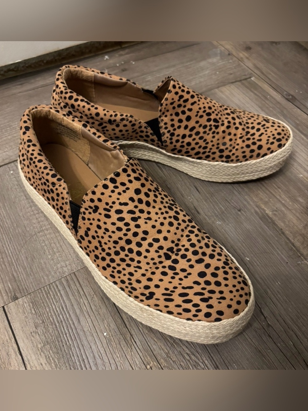 Leopard Print Slip-On Espadrilles - Tan